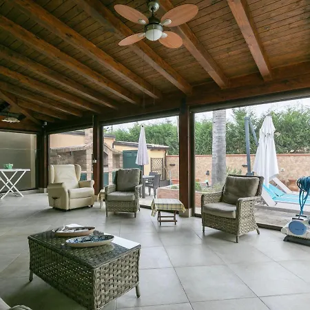 Fabulous In With Pool *