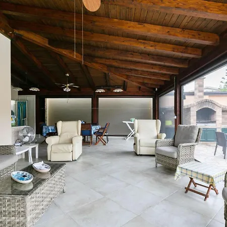 Fabulous In With Pool * Campofelice Di Roccella